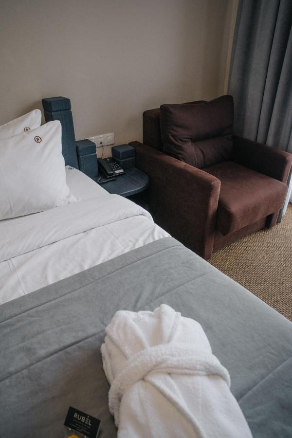 Rubel Aparthotel&Spa ยาเรมชา ภายนอก รูปภาพ
